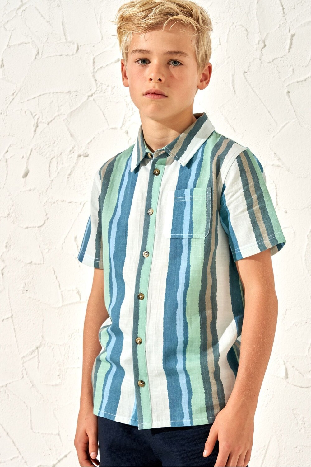 Рубашка в полоску с рисунком Kai Angel & Rocket, зеленый
Рубашка в полоску с рисунком Kai Angel & Rocket, зеленый