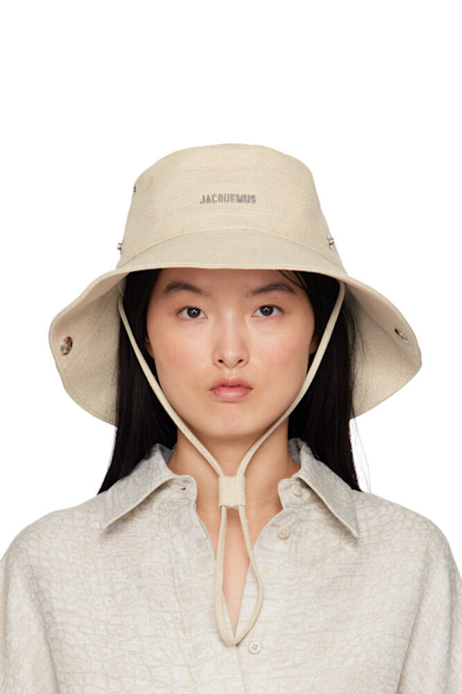 Джинсовая панама Off-White La Croisière 'The de-Nîmes' JACQUEMUS
Джинсовая панама Off-White La Croisière 'The de-Nîmes' JACQUEMUS