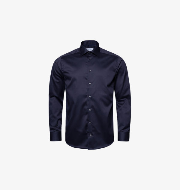 Рубашка из хлопчатобумажной саржи с вырезом-воротником и одинарными манжетами. Eton, синий
Рубашка из хлопчатобумажной саржи с вырезом-воротником и одинарными манжетами. Eton, синий