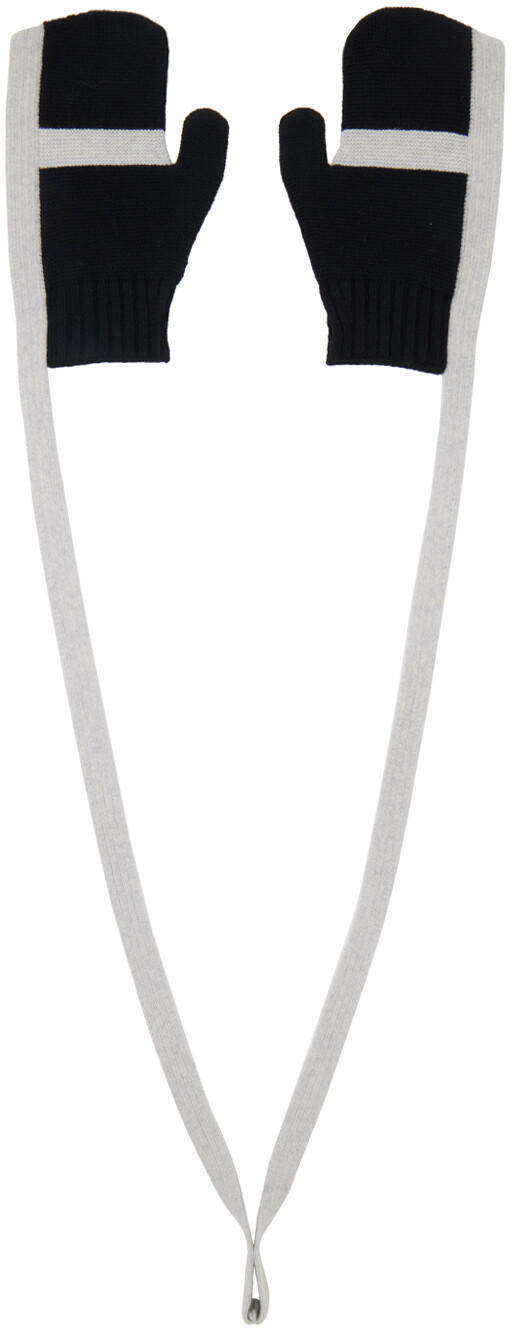 Черная рамка и варежки-блоки Homme Plisse Issey Miyake
Черная рамка и варежки-блоки Homme Plisse Issey Miyake