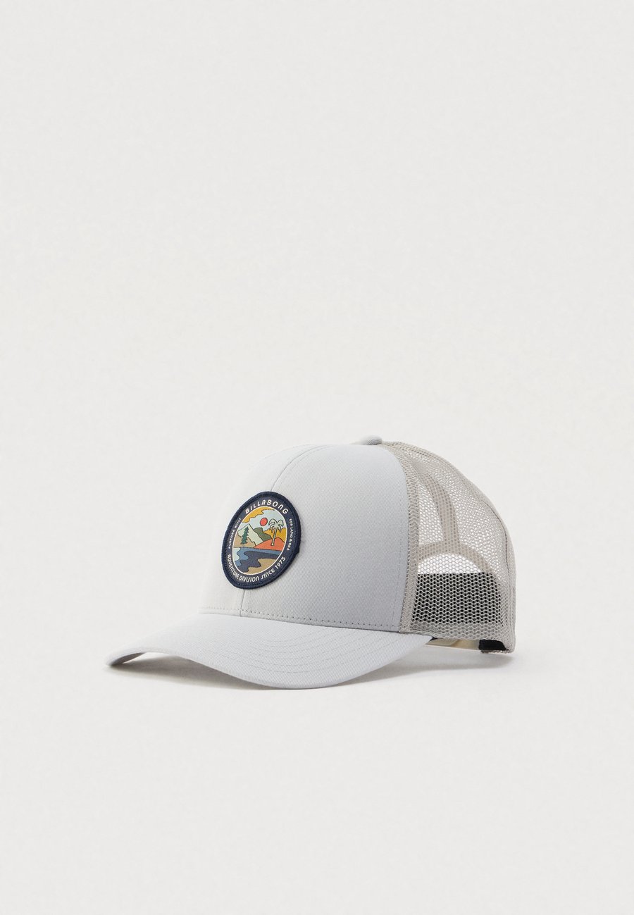 Бейсболка Billabong RANGE TRUCKER UNISEX, Silver-Coloured/Light Grey
Бейсболка Billabong RANGE TRUCKER UNISEX, Silver-Coloured/Light Grey