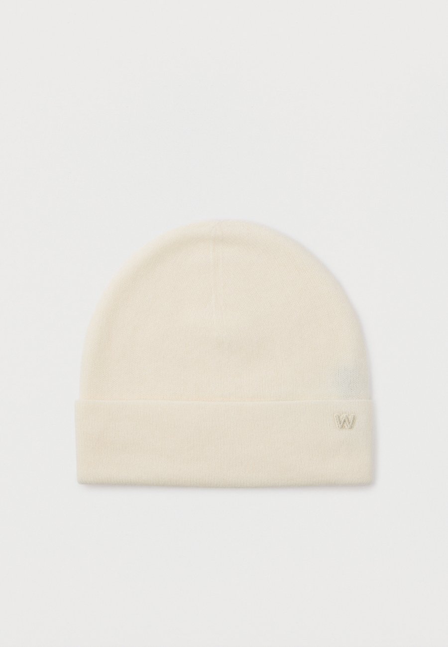 Шапка Weekend Max Mara Beanie, Bianco Ottico/Off-White
Шапка Weekend Max Mara Beanie, Bianco Ottico/Off-White