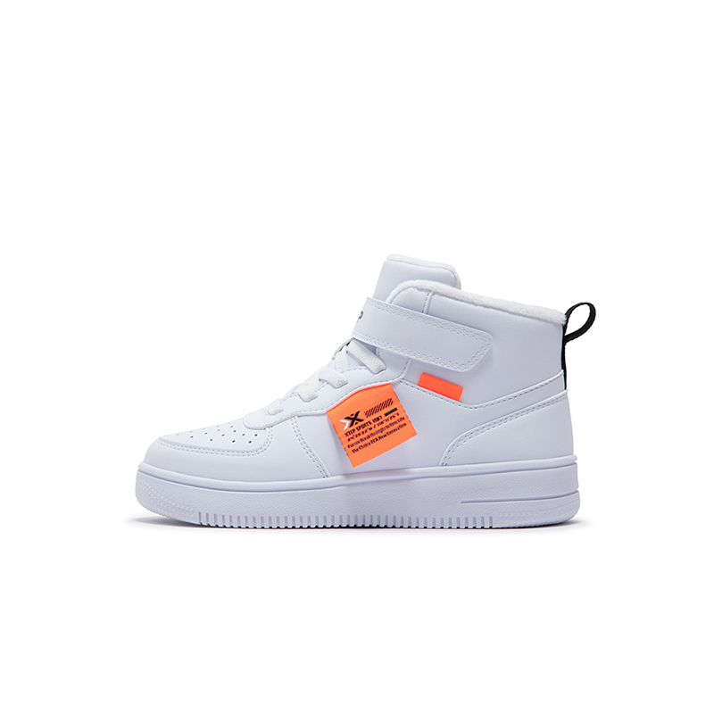 Детские скейтерские кроссовки Kids XTEP, белый/оранжевый
Детские скейтерские кроссовки Kids XTEP, белый/оранжевый