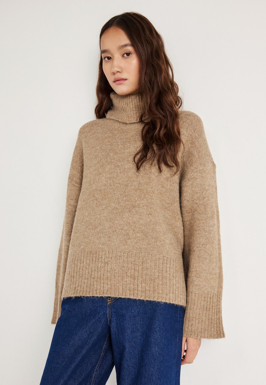 Джемпер Gina Tricot LONG SLEEVE SWEATER, New Camel/Camel
Джемпер Gina Tricot LONG SLEEVE SWEATER, New Camel/Camel