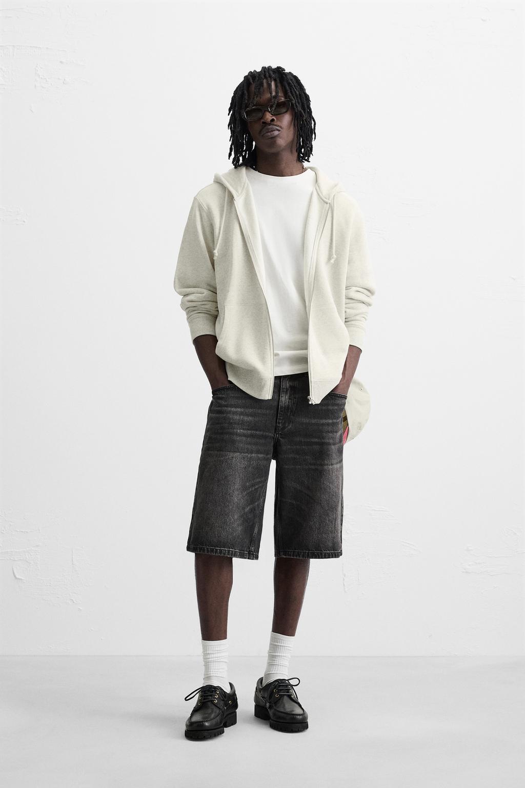 Джинсовые шорты-бермуды мешковатого покроя ZARA, черный
Джинсовые шорты-бермуды мешковатого покроя ZARA, черный