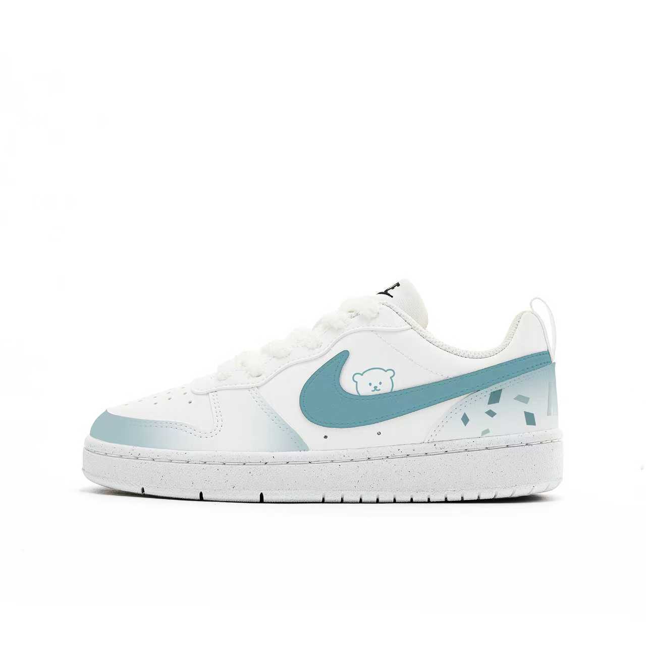 Детские скейтерские кеды Court Borough Nike, Cyan белый
Детские скейтерские кеды Court Borough Nike, Cyan белый