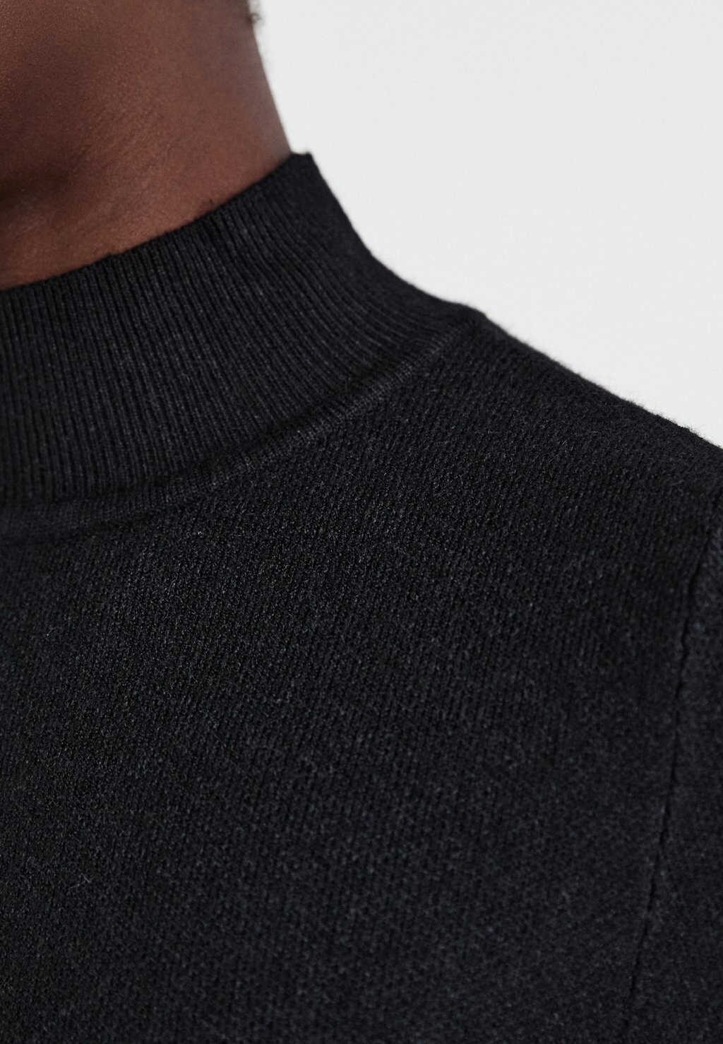 Платье-джемпер VMGOLD HIGHNECK SKATER Vero Moda, черный
Платье-джемпер VMGOLD HIGHNECK SKATER Vero Moda, черный