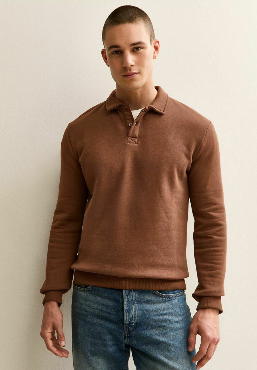 Толстовка New Look RUST RUGBY POLO RELAXED, Rust/Light Brown, Коричневый, Толстовка New Look RUST RUGBY POLO RELAXED, Rust/Light Brown
Толстовка New Look RUST RUGBY POLO RELAXED, Rust/Light Brown, Коричневый, Толстовка New Look RUST RUGBY POLO RELAXED, Rust/Light Brown