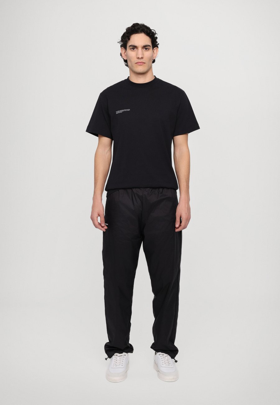 Футболка PANGAIA MIDWEIGHT UNISEX, Black, Черный, Футболка PANGAIA MIDWEIGHT UNISEX, Black
Футболка PANGAIA MIDWEIGHT UNISEX, Black, Черный, Футболка PANGAIA MIDWEIGHT UNISEX, Black