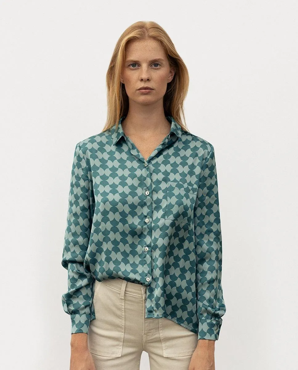 Женская рубашка с принтом и накладным карманом спереди Noon, зеленый
Женская рубашка с принтом и накладным карманом спереди Noon, зеленый