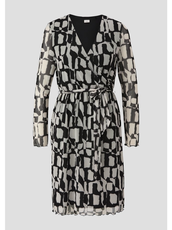 Платье в цвете 99A1_черный s.Oliver
Платье в цвете 99A1_черный s.Oliver