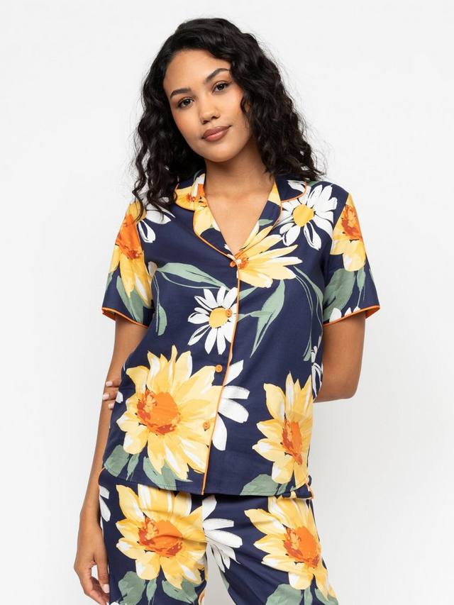 Верх пижамы Georgina с цветочным принтом Cyberjammies, Navy
Верх пижамы Georgina с цветочным принтом Cyberjammies, Navy