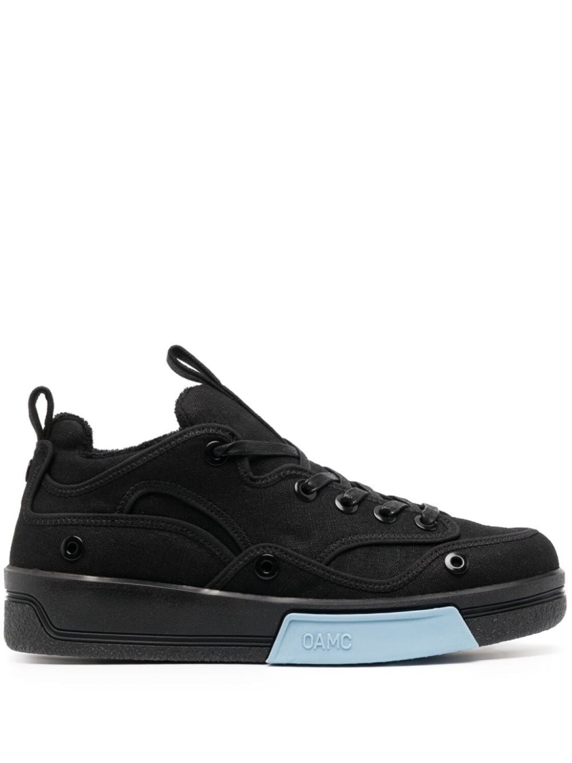 OAMC кроссовки с логотипом на язычке, черный
OAMC кроссовки с логотипом на язычке, черный