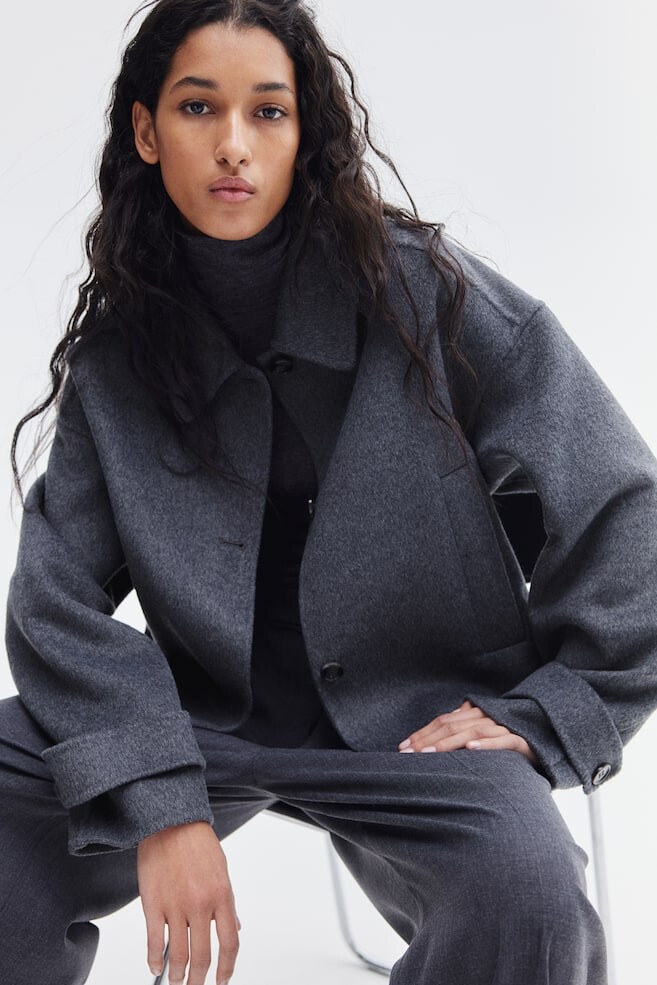 Куртка ручной работы из смеси шерсти H&M, серый
Куртка ручной работы из смеси шерсти H&M, серый