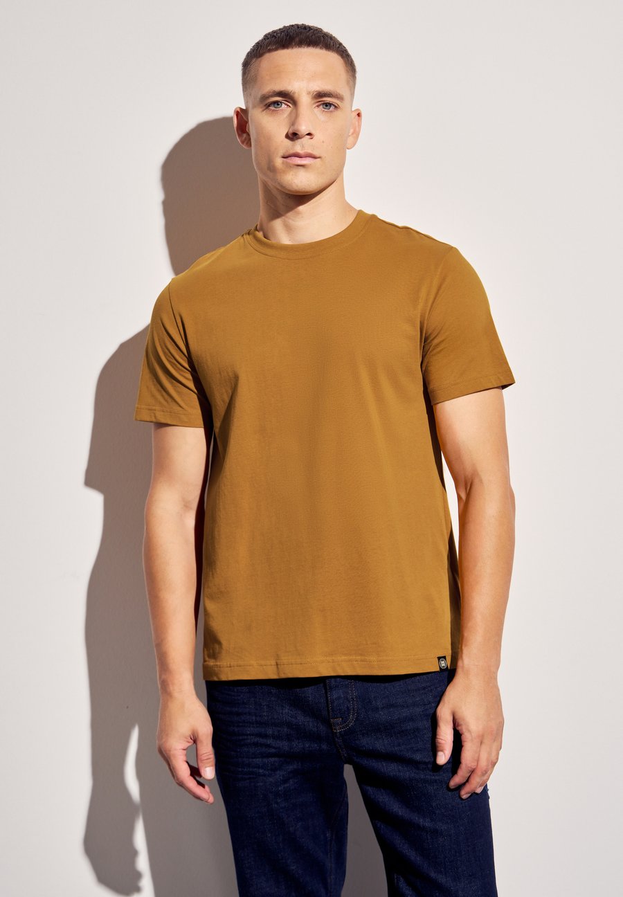 Футболка Street One MEN IN UNIFARBE, Gelb/Yellow, Желтый, Футболка Street One MEN IN UNIFARBE, Gelb/Yellow
Футболка Street One MEN IN UNIFARBE, Gelb/Yellow, Желтый, Футболка Street One MEN IN UNIFARBE, Gelb/Yellow