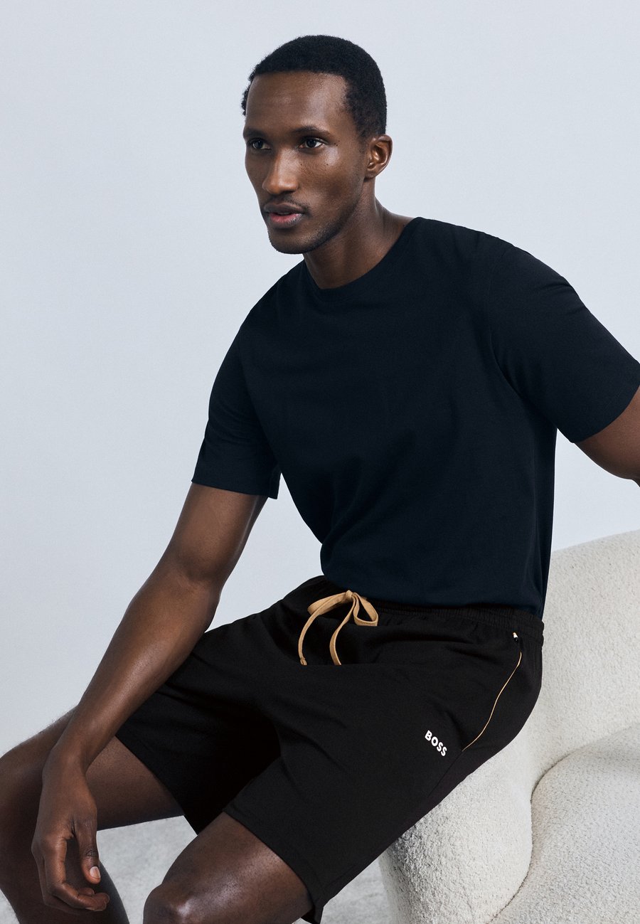 Пижамные брюки BOSS MIX MATCH SHORT, Black
Пижамные брюки BOSS MIX MATCH SHORT, Black