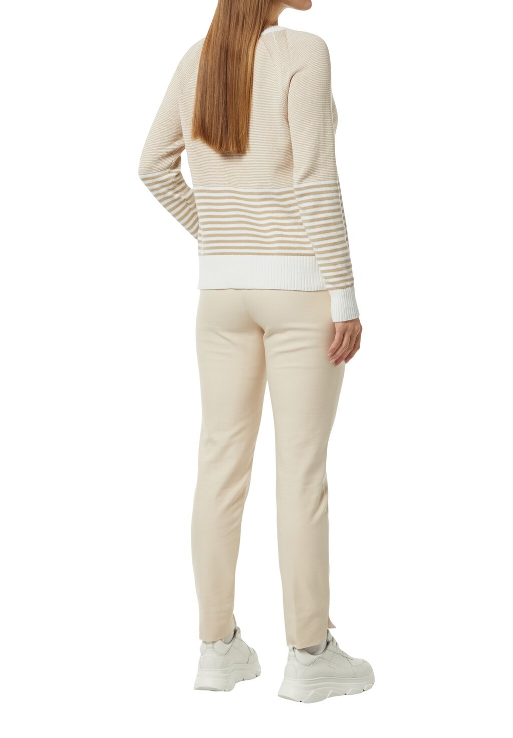 Джемпер MIT VARIIERENDEM STREIFENMUSTER comma casual identity, бежевый
Джемпер MIT VARIIERENDEM STREIFENMUSTER comma casual identity, бежевый