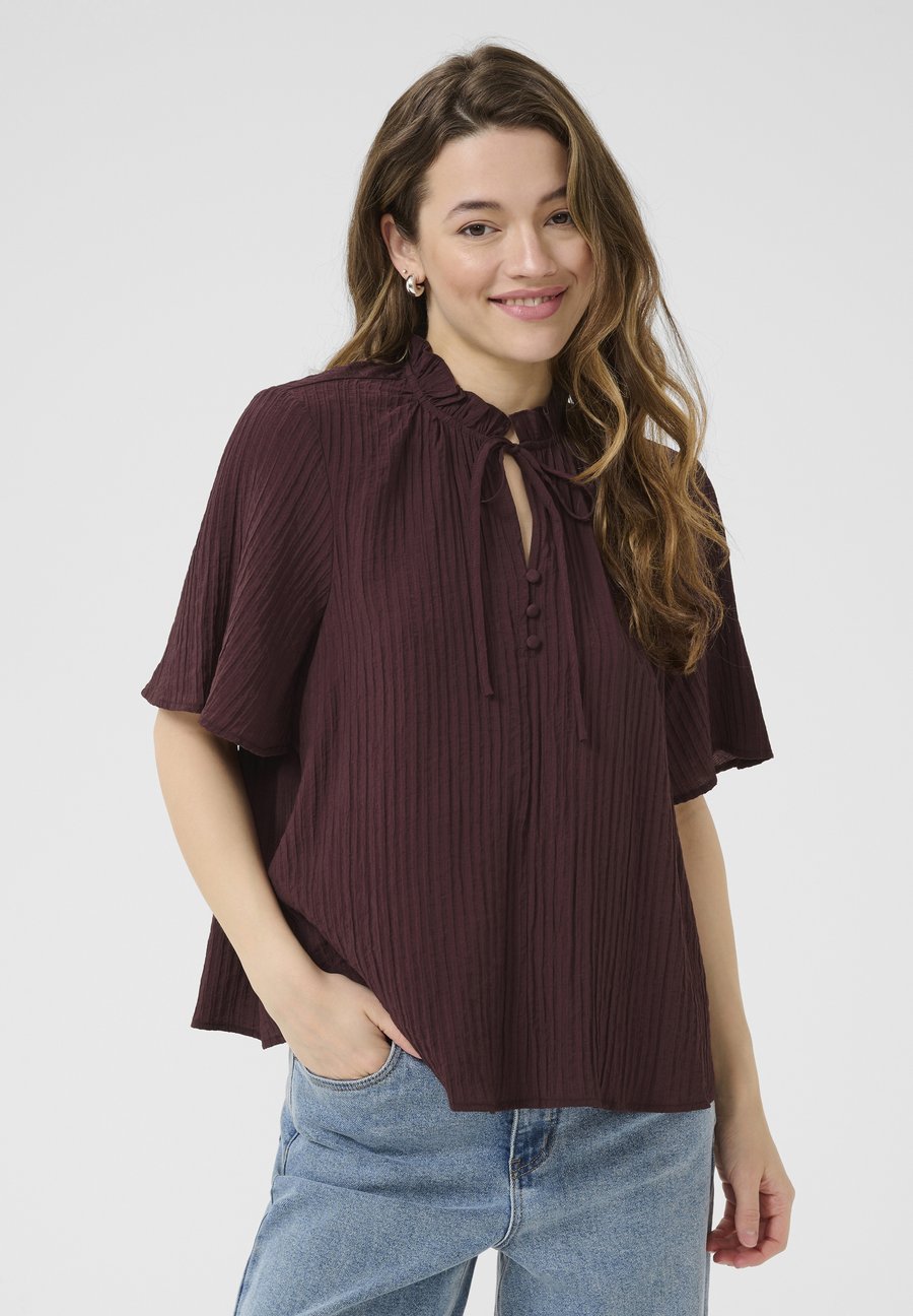 Блуза Kaffe Blouse, Fudge/Bordeaux
Блуза Kaffe Blouse, Fudge/Bordeaux