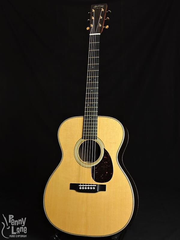 Акустическая гитара Martin OM-28 Modern Deluxe Acoustic Orchestra Model Guitar with Case
Акустическая гитара Martin OM-28 Modern Deluxe Acoustic Orchestra Model Guitar with Case