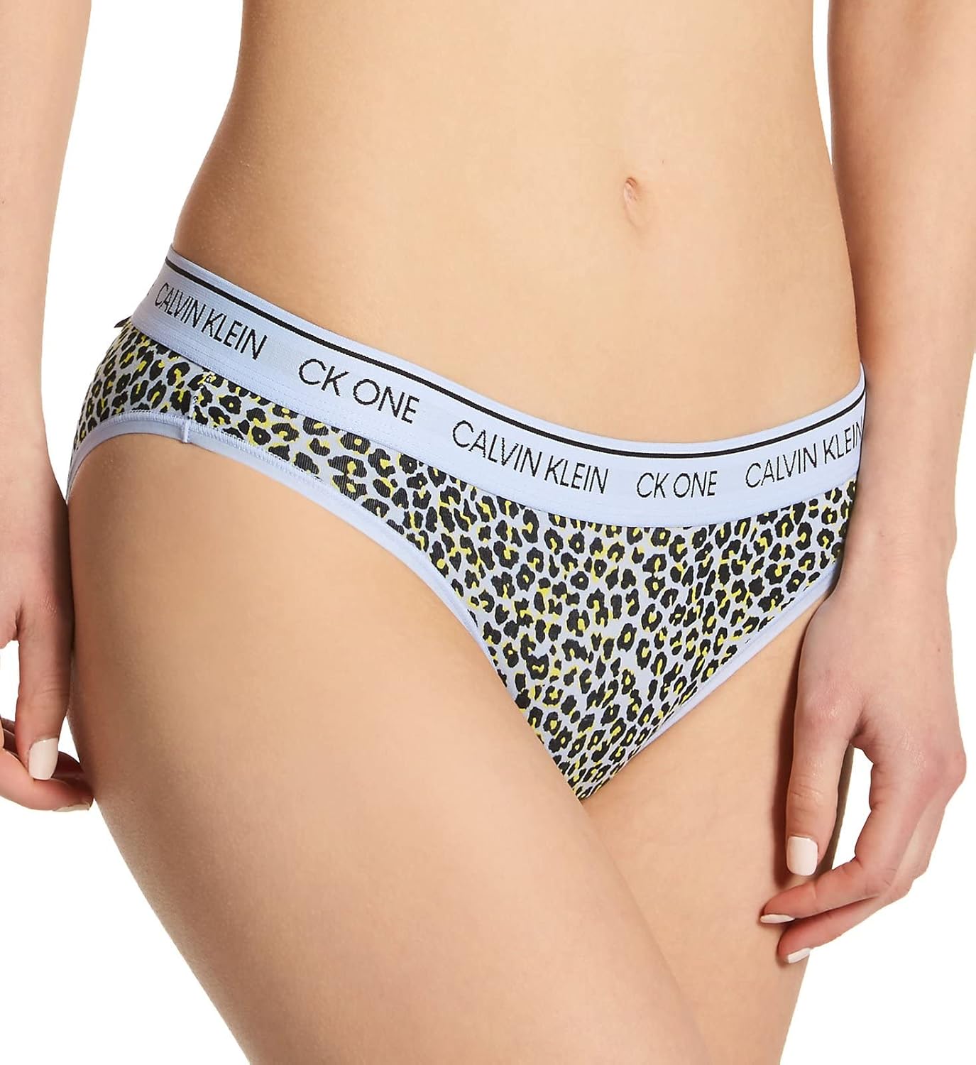 Трусики-бикини Calvin Klein женские One, Mini Cheetah Print River
Трусики-бикини Calvin Klein женские One, Mini Cheetah Print River