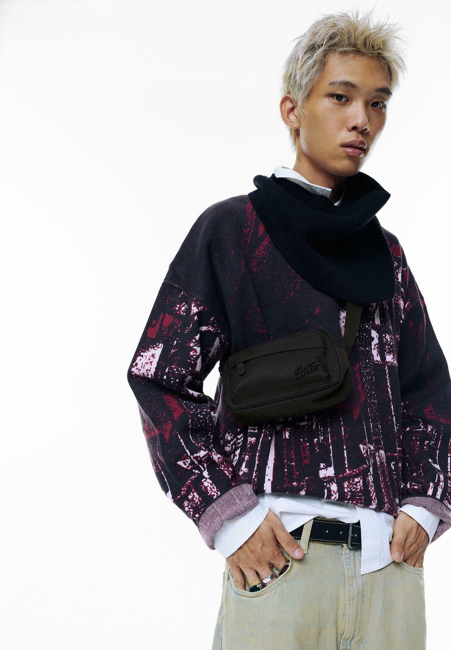 Сумка кросс-боди PULL&BEAR Cross body bag, Black
Сумка кросс-боди PULL&BEAR Cross body bag, Black