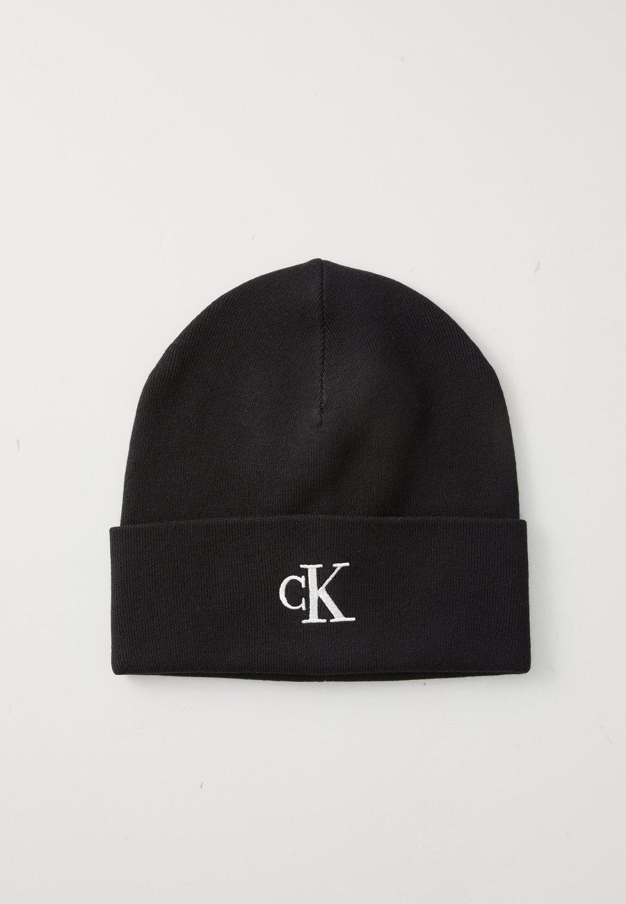 Шапка Calvin Klein BEANIE UNISEX, Black
Шапка Calvin Klein BEANIE UNISEX, Black