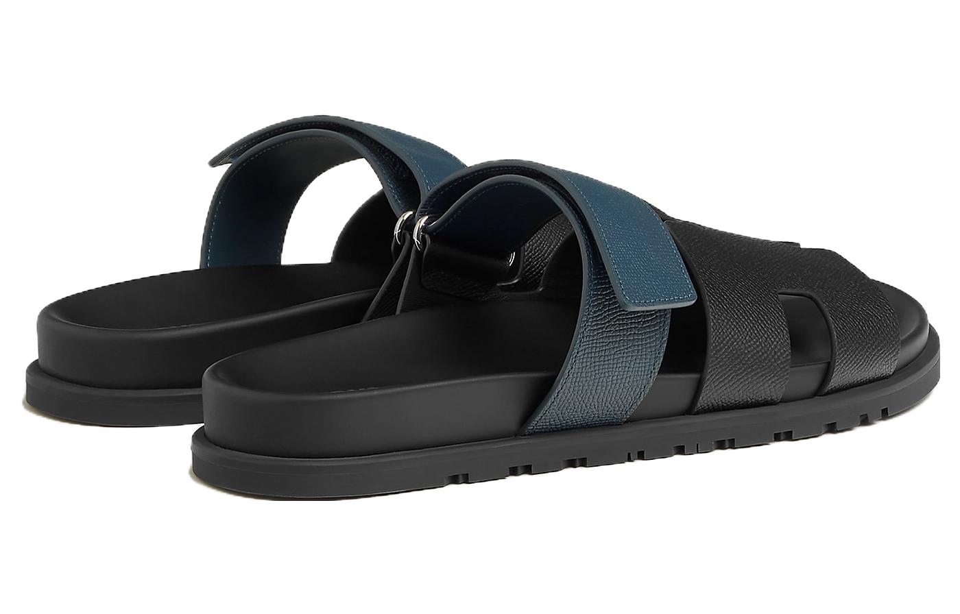 Шлёпанцы Chypre Slide Мужские Синий HERMES
Шлёпанцы Chypre Slide Мужские Синий HERMES