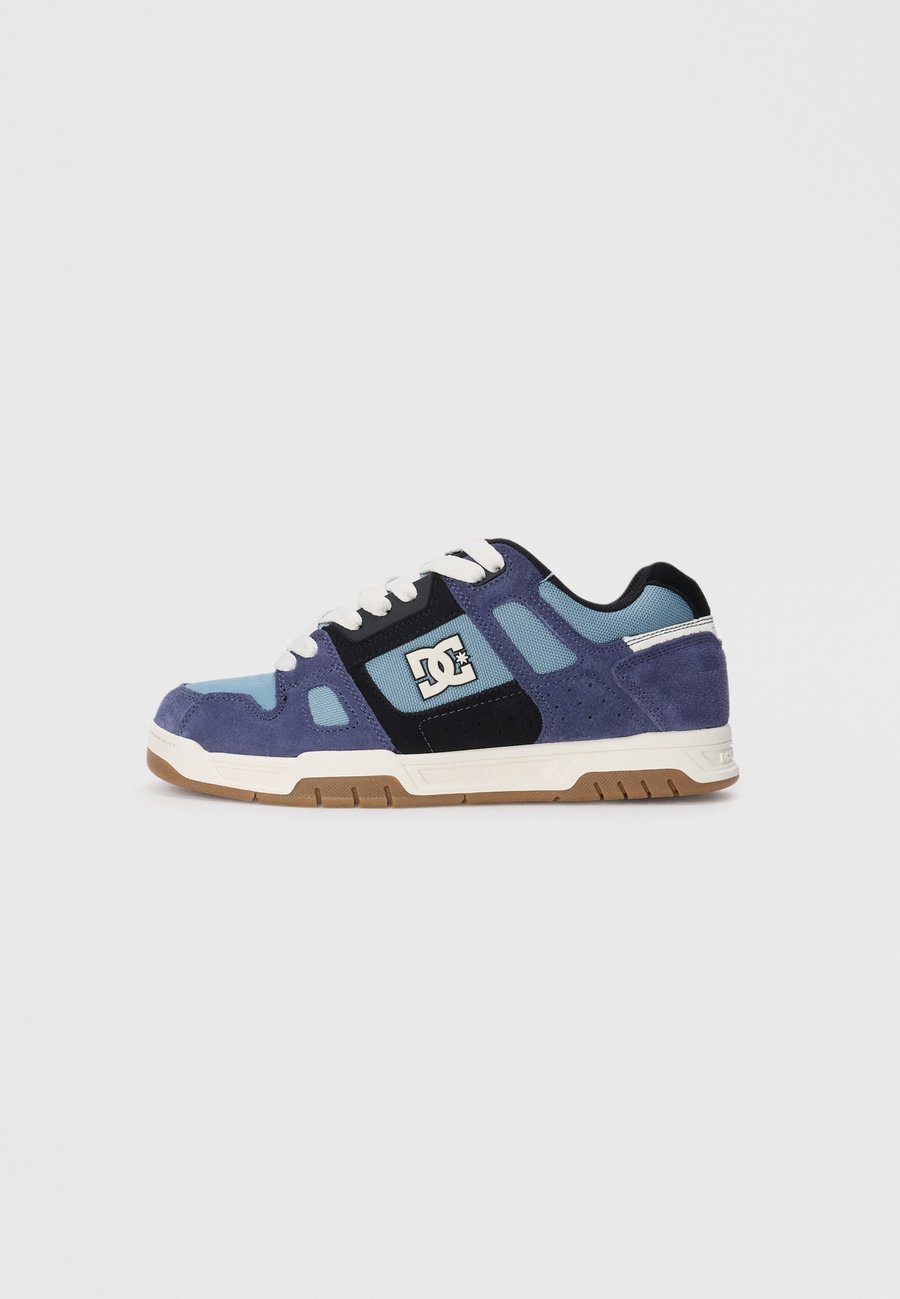 Кроссовки DC Shoes STAG, Navy/Blue/Blue
Кроссовки DC Shoes STAG, Navy/Blue/Blue