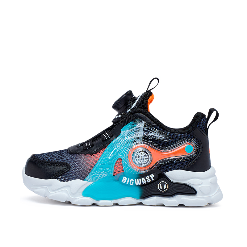 Детские кроссовки для бега BIG WASP, черный/красный/оранжевый
Детские кроссовки для бега BIG WASP, черный/красный/оранжевый