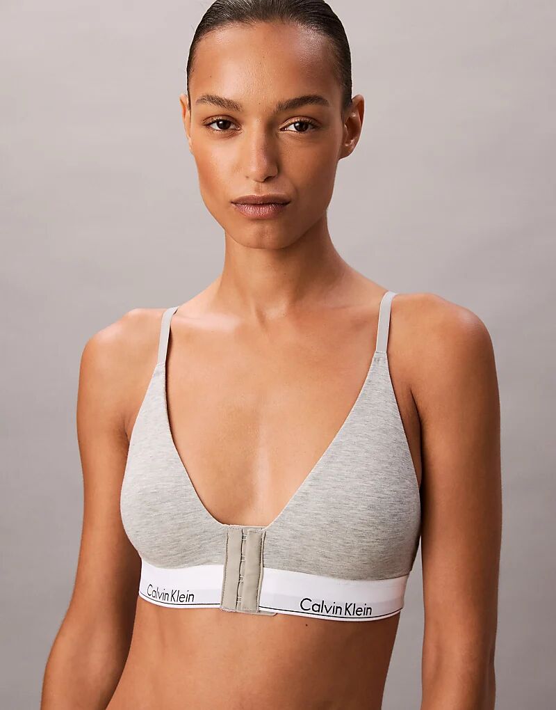 Бюстгальтер-треугольники Calvin Klein Icon Cotton Modal с легкой подкладкой, серый, послеоперационный
Бюстгальтер-треугольники Calvin Klein Icon Cotton Modal с легкой подкладкой, серый, послеоперационный