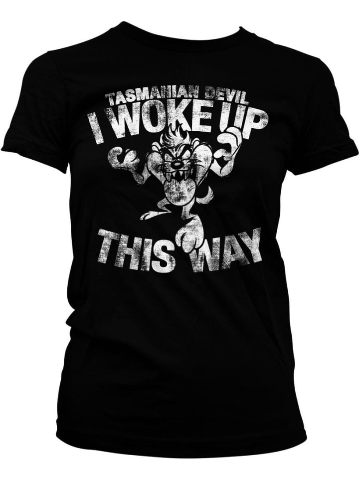 Черная рубашка Looney Tunes
Черная рубашка Looney Tunes