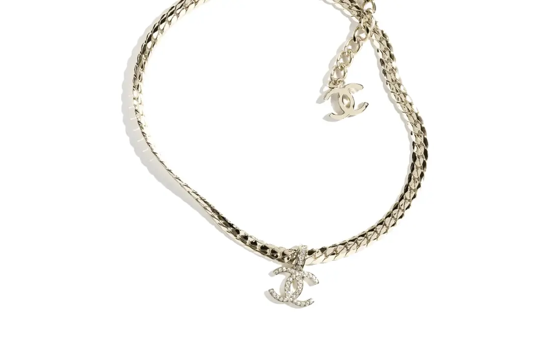 CHANEL 24P металлическое, с кристаллами ожерелье Women's Gold
CHANEL 24P металлическое, с кристаллами ожерелье Women's Gold