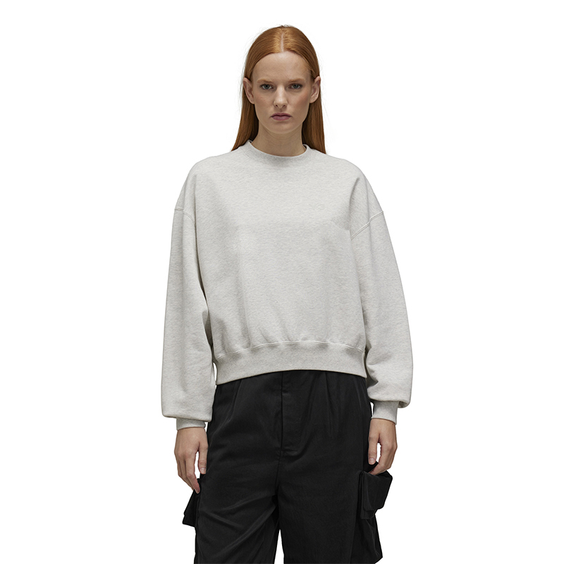 Y-3 Свитшот женский светло-серый
Y-3 Свитшот женский светло-серый