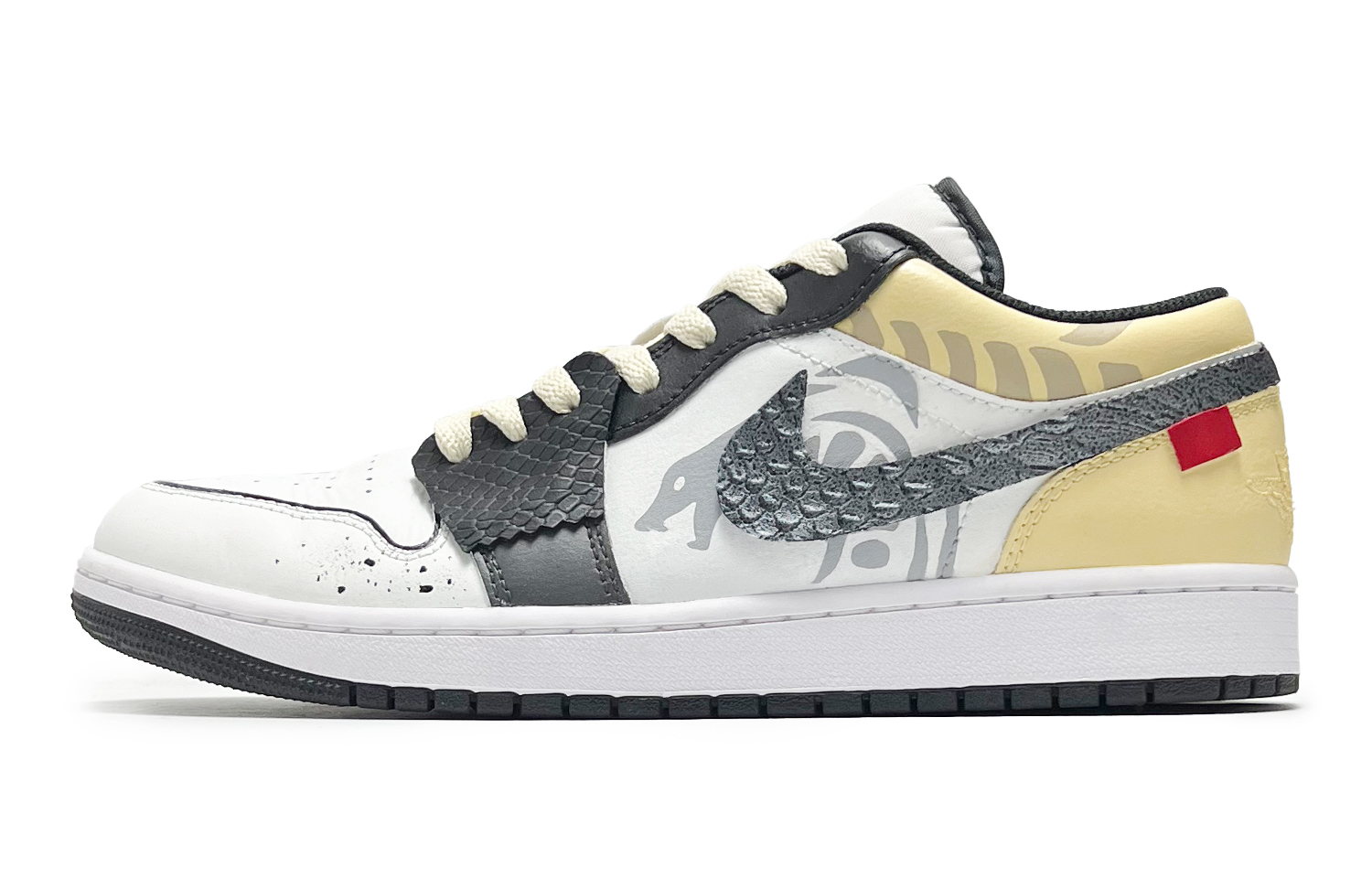 Jordan Эйр 1 противоскользящие износостойкие низкие винтажные баскетбольные кроссовки мужские белые - белый, цвет White
Jordan Эйр 1 противоскользящие износостойкие низкие винтажные баскетбольные кроссовки мужские белые - белый, цвет White