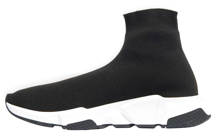 Кроссовки Balenciaga Speed 1.0 Lifestyle, черный/белый
Кроссовки Balenciaga Speed 1.0 Lifestyle, черный/белый