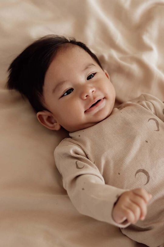 Это мое детское боди BNS20. That's mine, бежевый 
Это мое детское боди BNS20. That's mine, бежевый