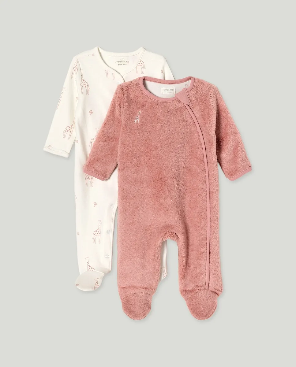 Набор из 2 длинных комбинезонов Thin and Thick с жирафами для девочки Cotton Juice, розовый
Набор из 2 длинных комбинезонов Thin and Thick с жирафами для девочки Cotton Juice, розовый