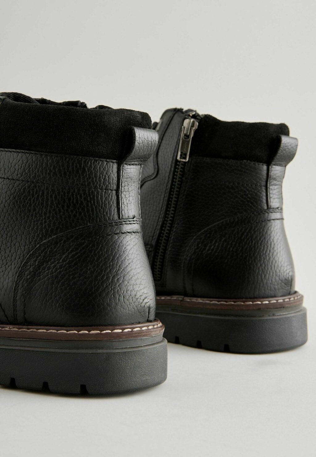 Ботильоны на шнуровке REGULAR FIT Next, черный
Ботильоны на шнуровке REGULAR FIT Next, черный