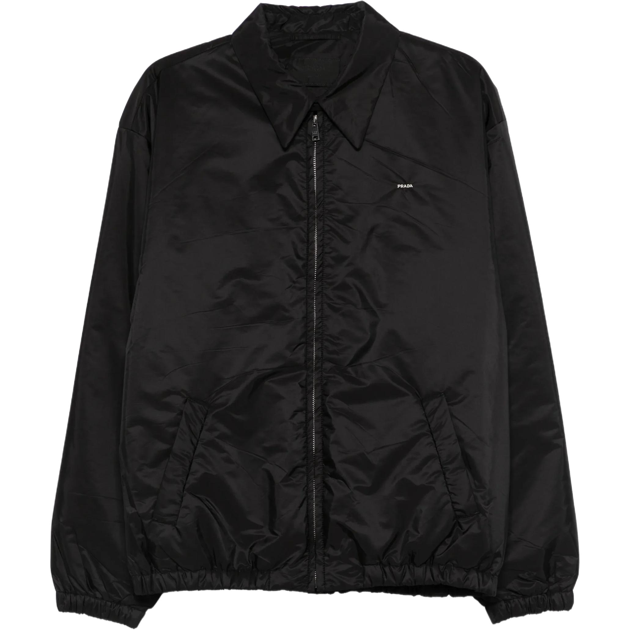 Мужские нейлоновые куртки и пальто Prada, черный
Мужские нейлоновые куртки и пальто Prada, черный