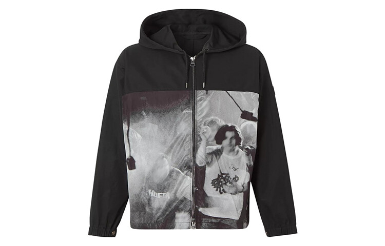 Куртка мужская черная Burberry, черный
Куртка мужская черная Burberry, черный