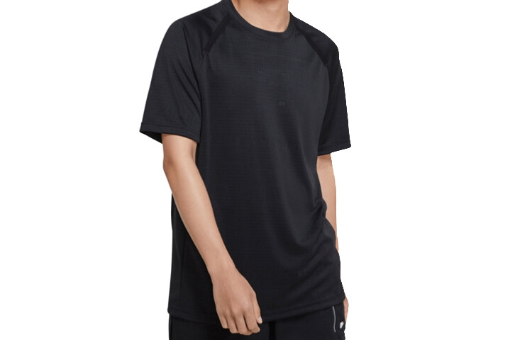 Мужская футболка Nike, цвет Black
Мужская футболка Nike, цвет Black