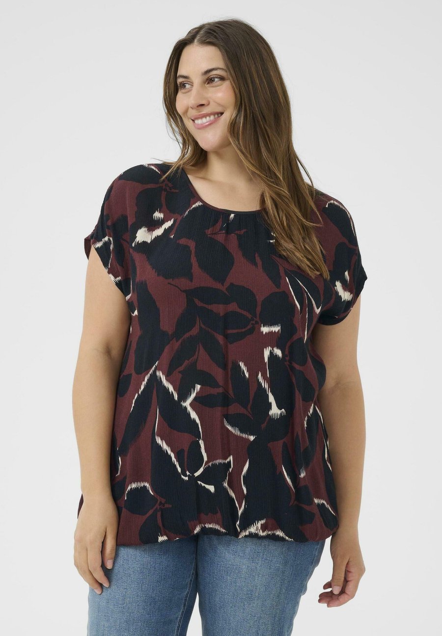 Блуза Kaffe Curve AMI STANLEY, Windsor Wine Black Flower/Bordeaux
Блуза Kaffe Curve AMI STANLEY, Windsor Wine Black Flower/Bordeaux