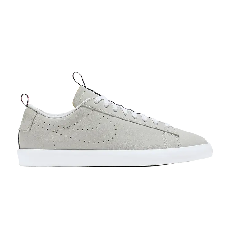 Кроссовки Nike SB Blazer Low Premium QS '917', серый 
Кроссовки Nike SB Blazer Low Premium QS '917', серый