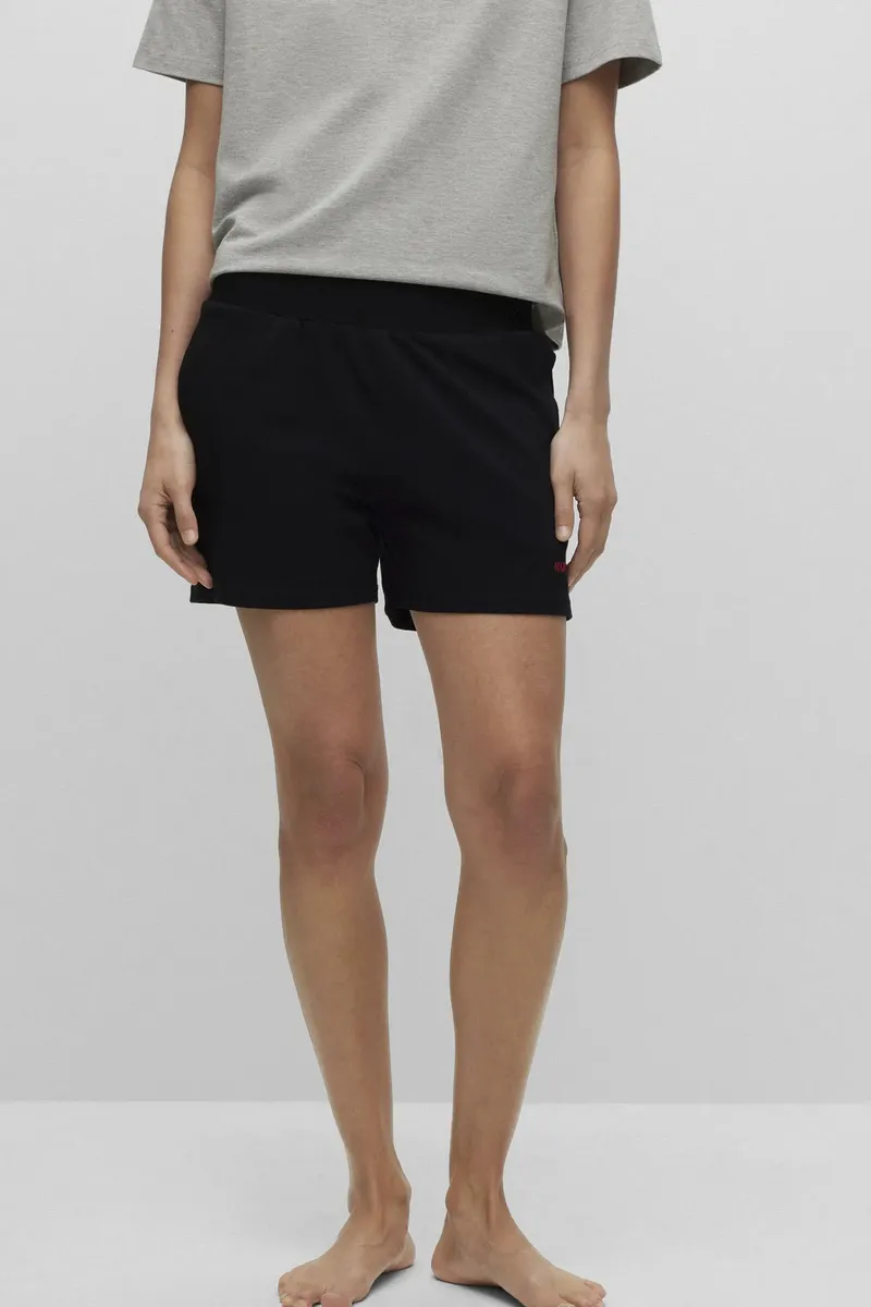 Шорты HUGO Underwear "SHUFFLE_SHORTS", с надписью-логотипом, черный
Шорты HUGO Underwear "SHUFFLE_SHORTS", с надписью-логотипом, черный