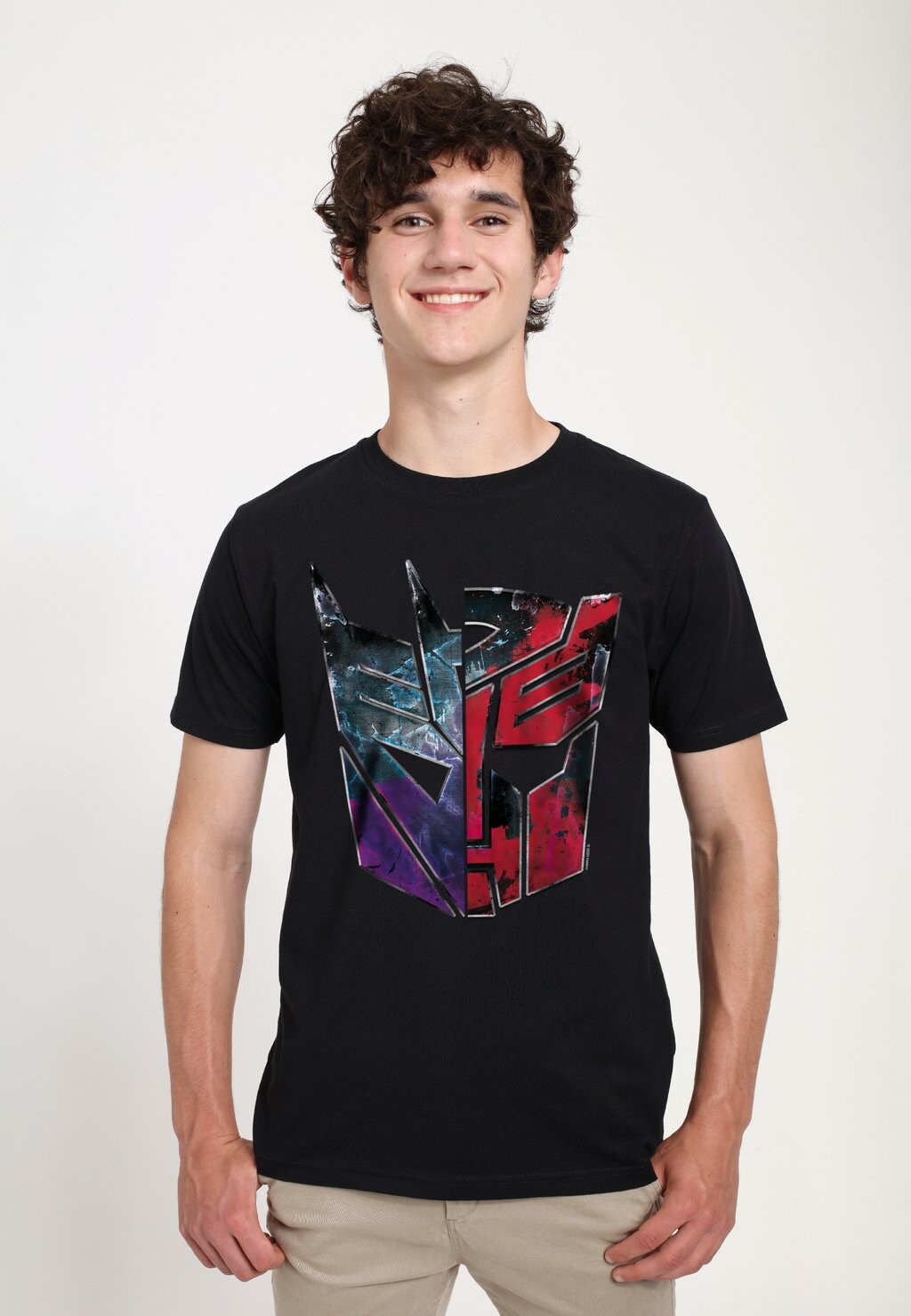 Футболка с принтом TRANSFORMERS AUTOBOT DECEPTICON SPLIT LOGO Henry Tiger, черный
Футболка с принтом TRANSFORMERS AUTOBOT DECEPTICON SPLIT LOGO Henry Tiger, черный