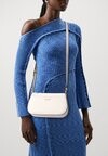 Сумка через плечо BLEECKER SAFFIANO SMALL CROSSBODY Kate Spade New York, белый
Сумка через плечо BLEECKER SAFFIANO SMALL CROSSBODY Kate Spade New York, белый