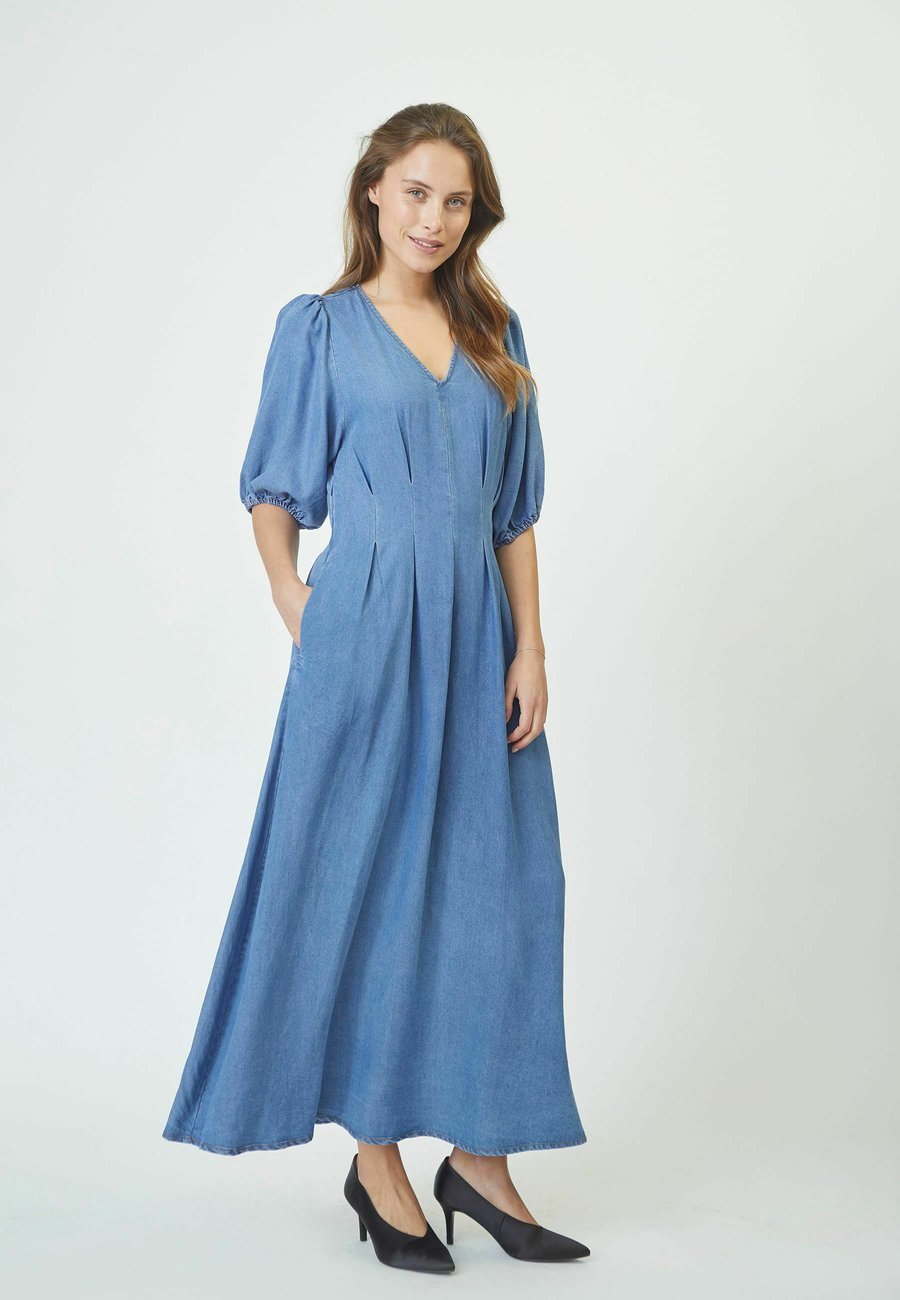 Платье Co'couture DENIMCC PLEAT, Pale Blue/Blue Denim
Платье Co'couture DENIMCC PLEAT, Pale Blue/Blue Denim