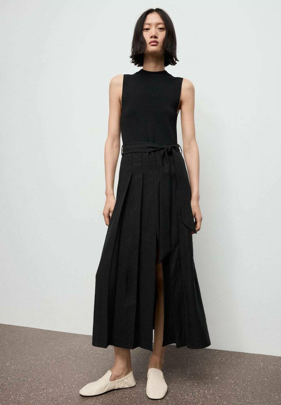Платье Mango Day dress, Zwart/Black
Платье Mango Day dress, Zwart/Black