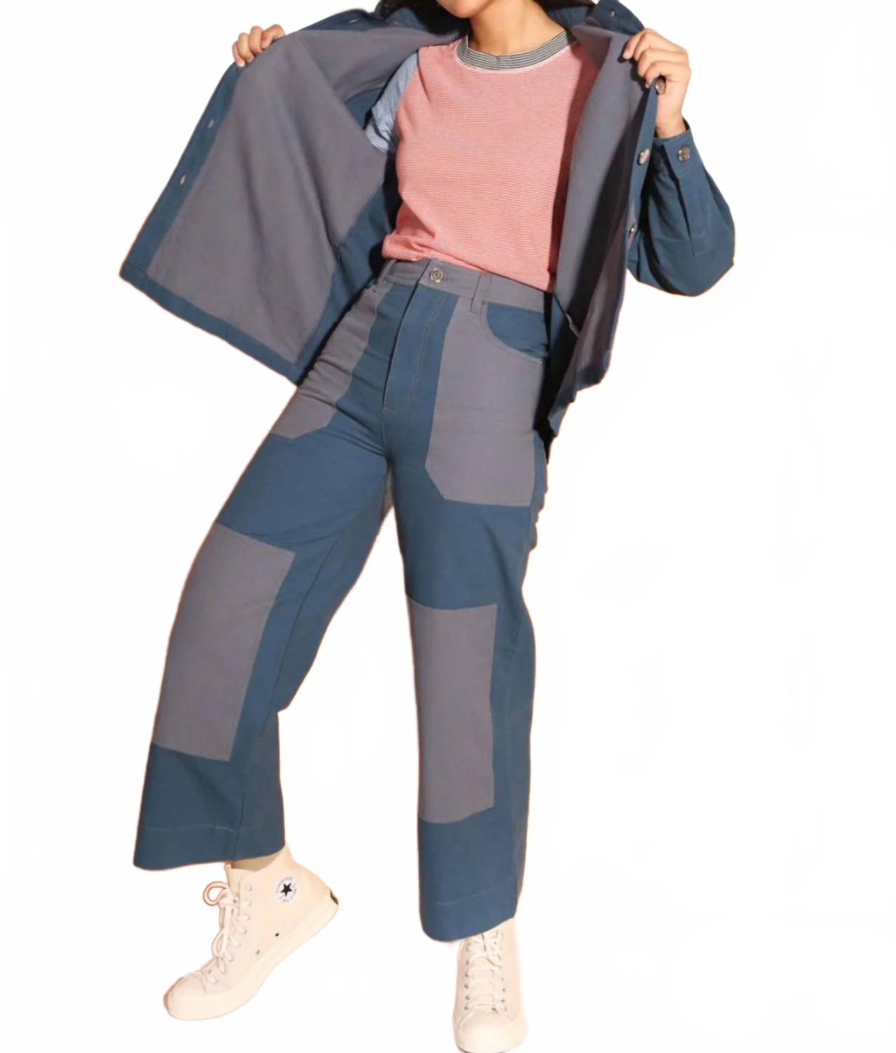 Широкие брюки Wilder в синем цвете L.F. MARKEY
Широкие брюки Wilder в синем цвете L.F. MARKEY