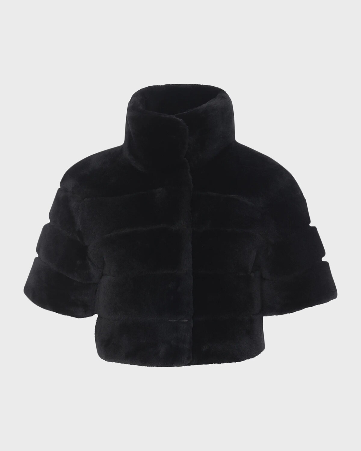 Двустороннее болеро из овчины с укороченными рукавами Gorski, голубой
Двустороннее болеро из овчины с укороченными рукавами Gorski, голубой